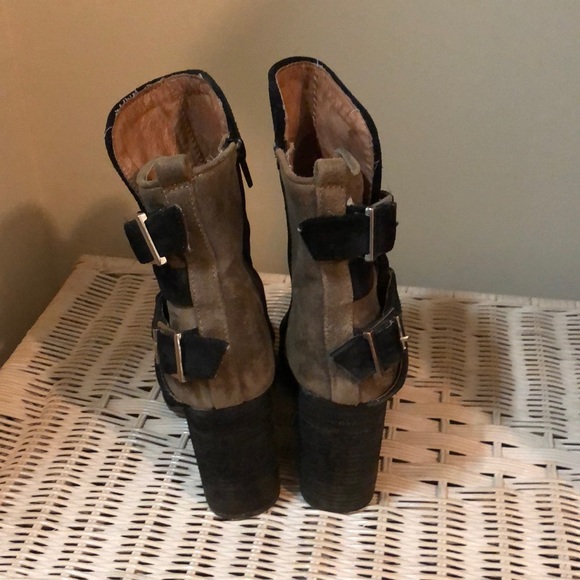 Jeffrey Campbell Ankle Bootie - Picture 4 of 8